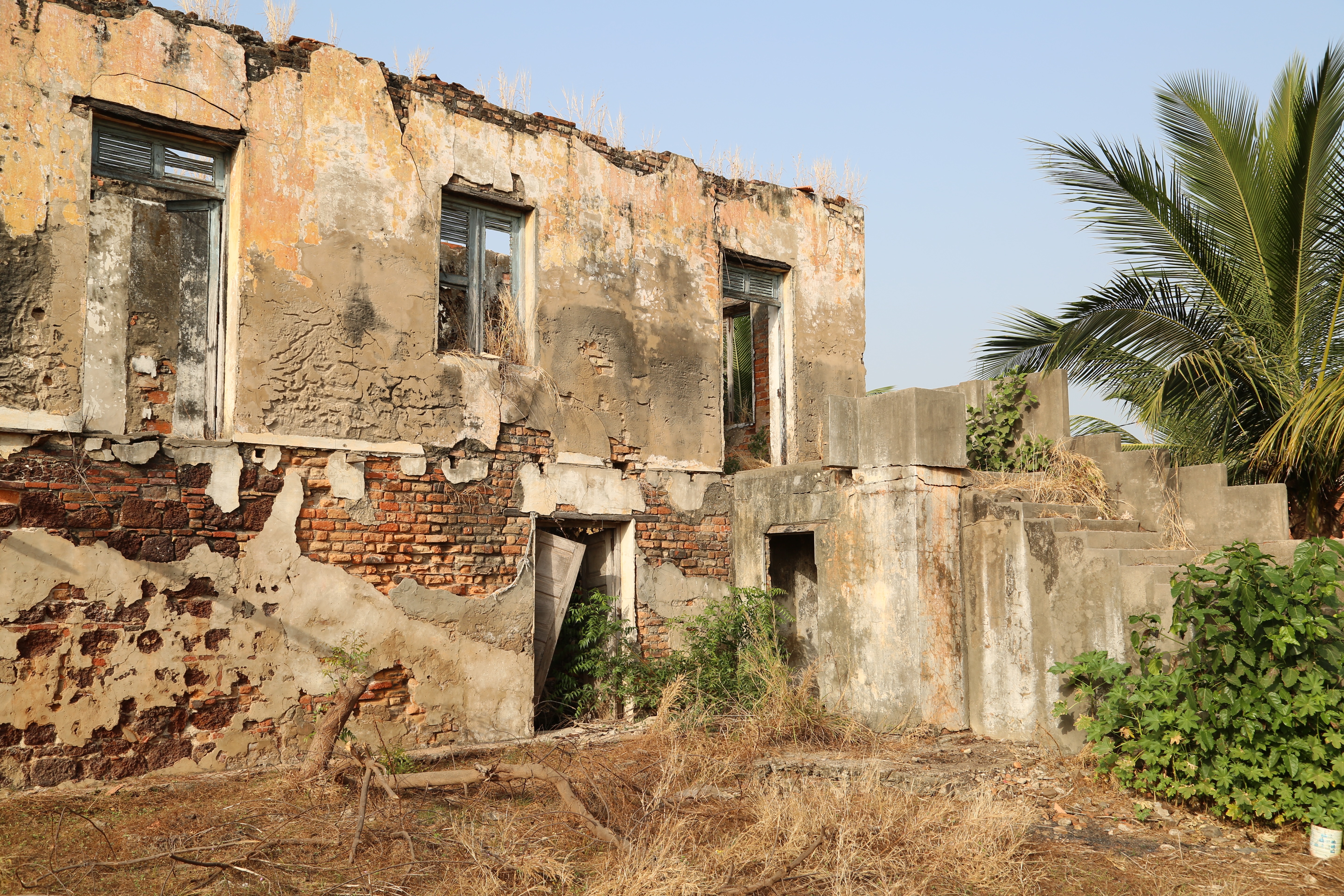 Old ruinous brick house