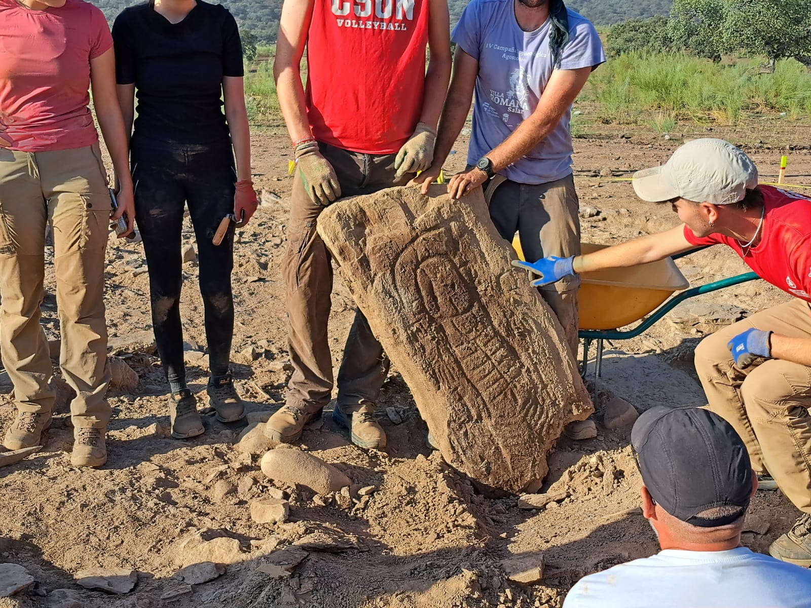 The stela of Cañaveral de León 3 when it was found