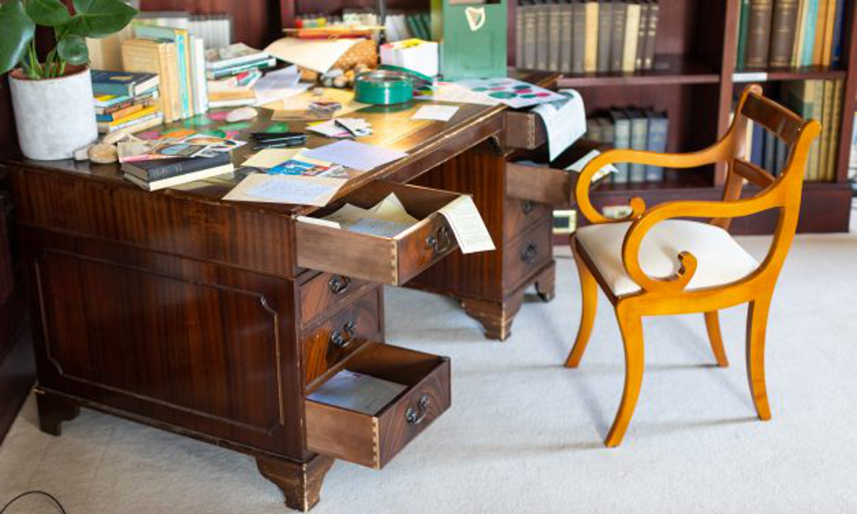 Library Case Studies Desk